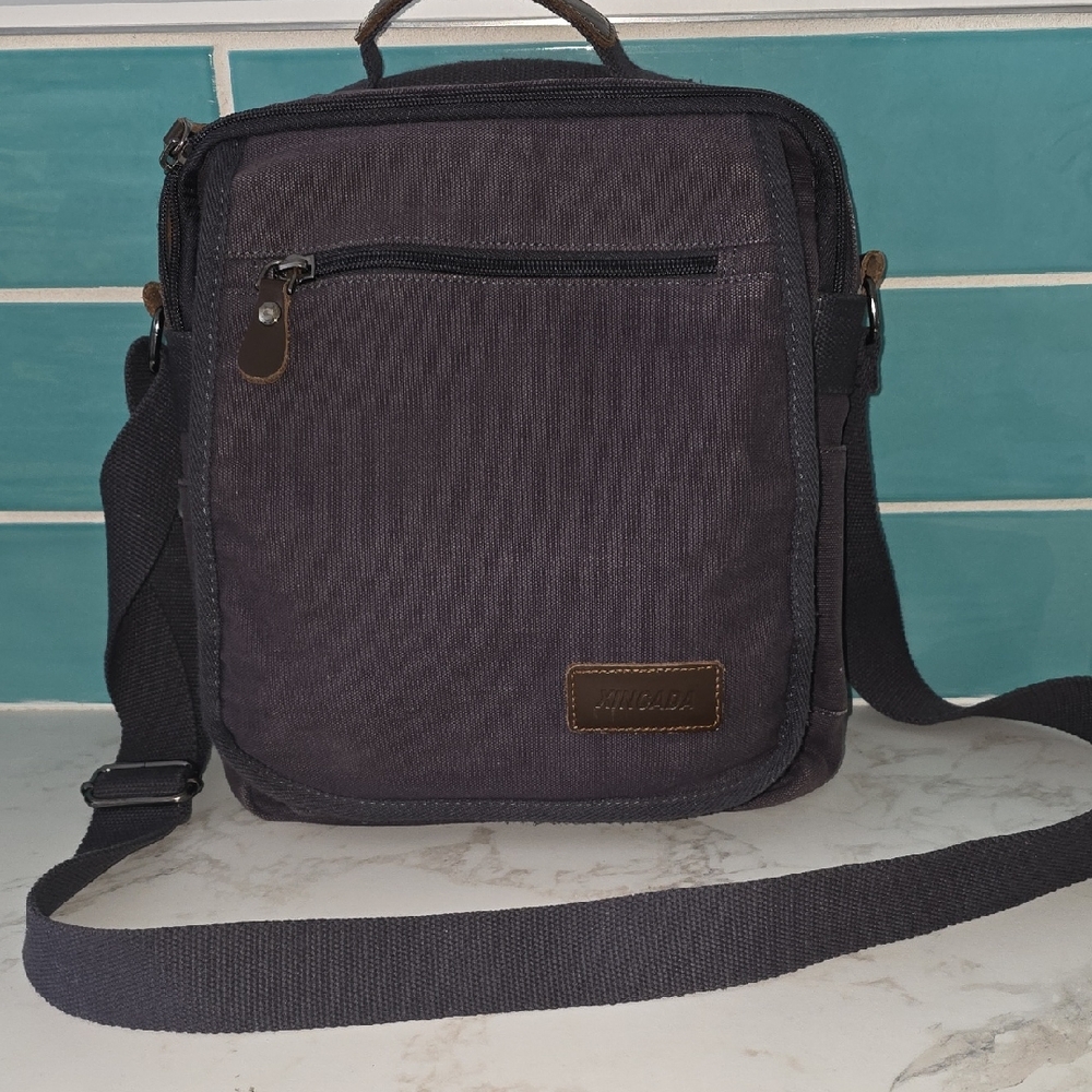 Xincada Stylish Blue Messenger Bag for Men